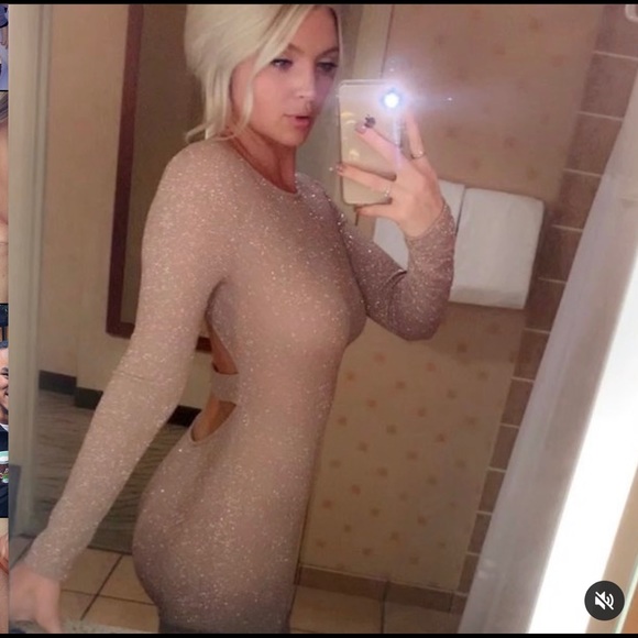 DRESS - Picture 1 of 2